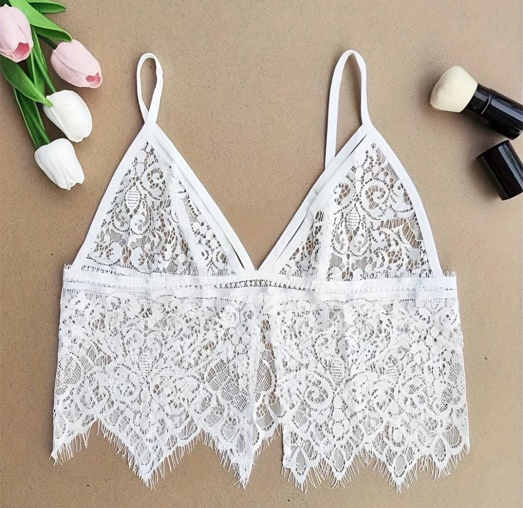 Top de Lencería De Bralette Con Encaje De Pestañas Recortado
